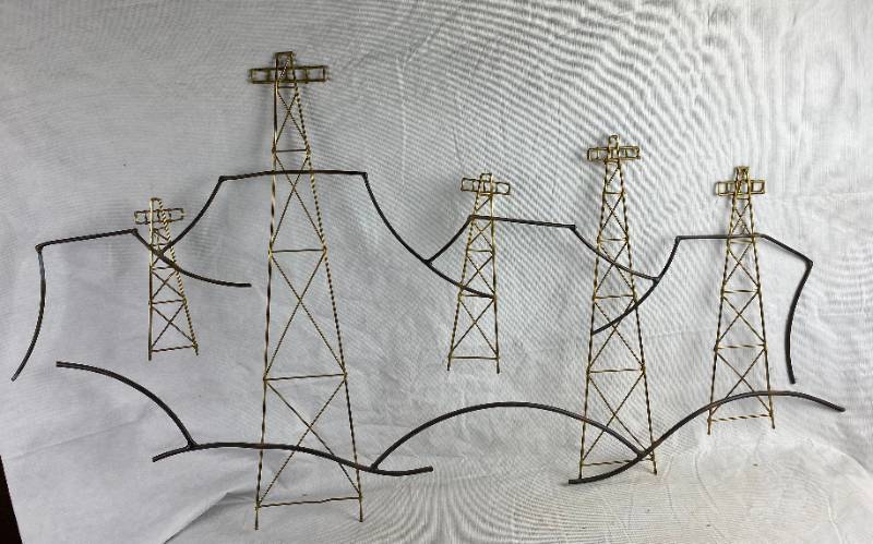 lot 3419 image: Metal Oil Field Sculpture - Over3 feet wide COOL