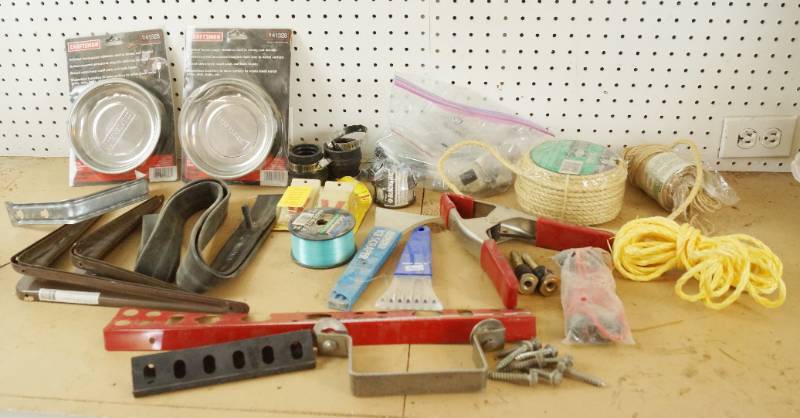 lot 1551 image: Handyman Repair lot - Clamps, Magnet Screw Holding Cups, Twine, Rope and More See pics
