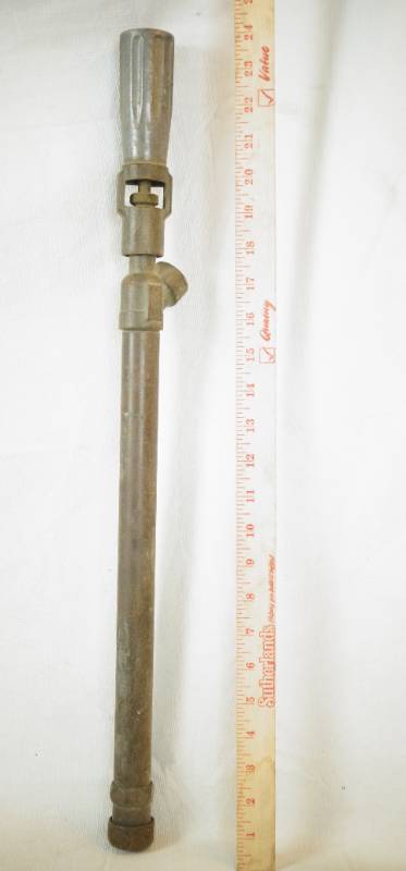 lot 1475 image: Vintage GUN JET #2 Spraying System - neat find
