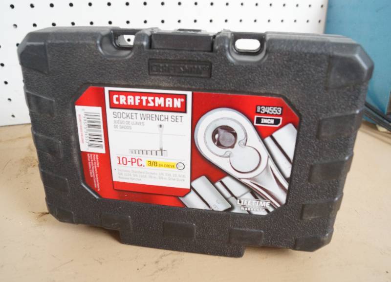 lot 1587 image: NEW Craftsman 10 pc Socket Wrench Set - never opened