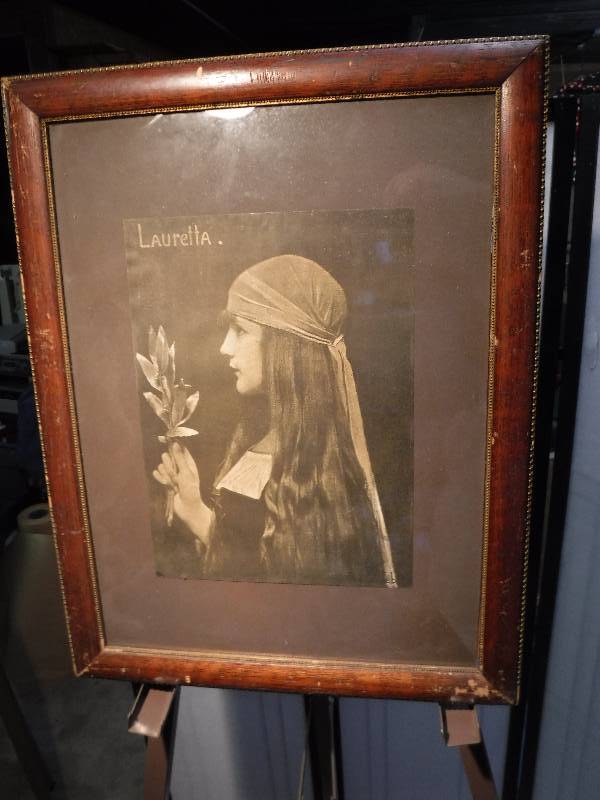 lot 7277 image: Lauretta Framed picture of a woman