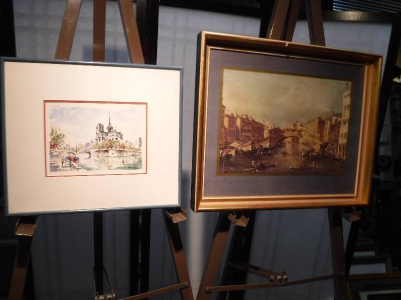 lot 7325 image: Framed Water front pictures