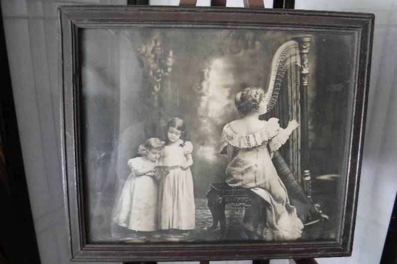 lot 7365 image: Lady and children at a harp picture
