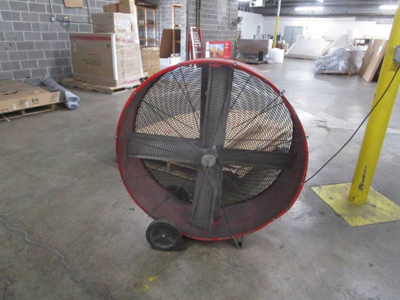 lot 10003 image: Maxxair XL Floor Fan #BF42BDRED