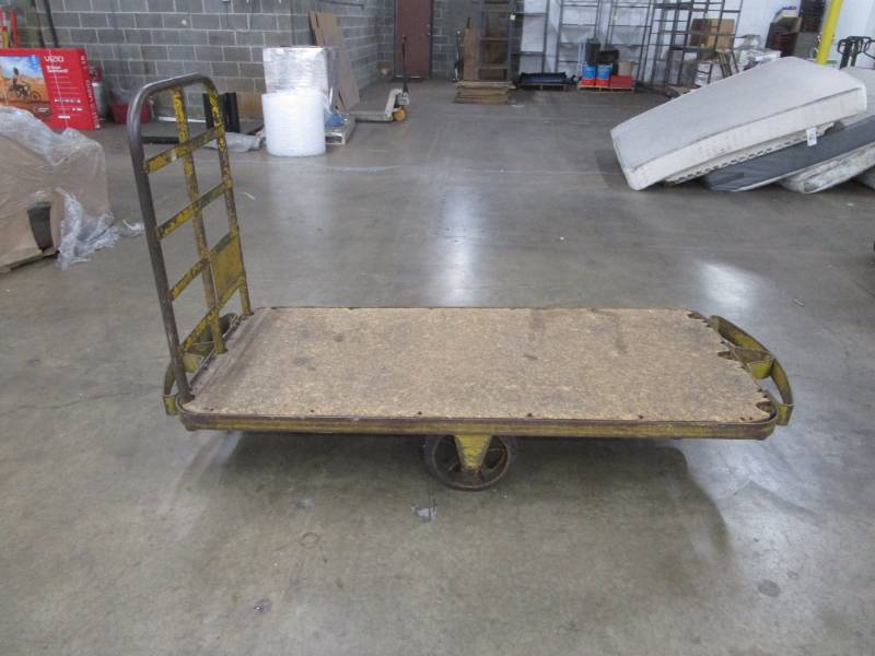 lot 10005 image: HD Metal Rolling Cart