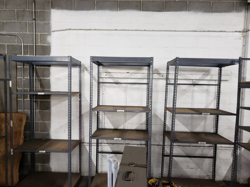 lot 10132 image: Metal Industrial Shelving Lot