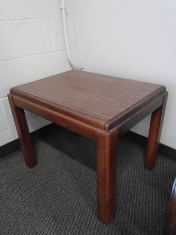 lot 10030 image: End Table - Wood