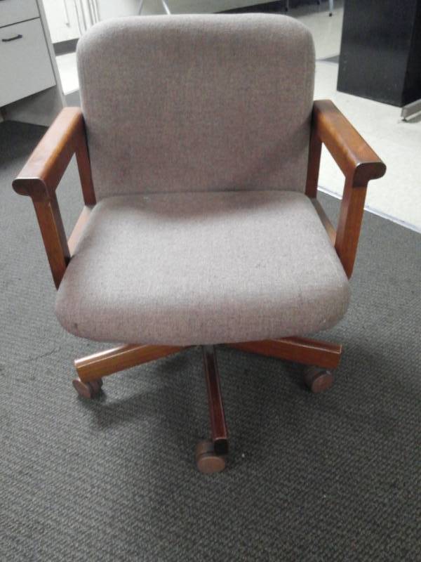 lot 10060 image: Grey Upholstered Rolling Arm Chair