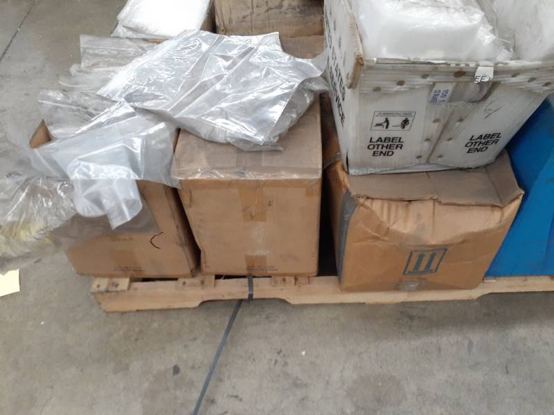 lot 10121 image: Ziploc Plastic Bags Lot
