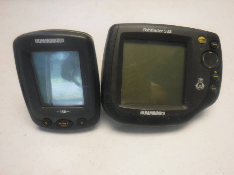 lot 6518 image: Pair of Hummingbird fish finders- untested