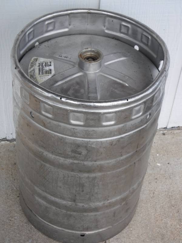 lot 6524 image: Empty Beer Keg