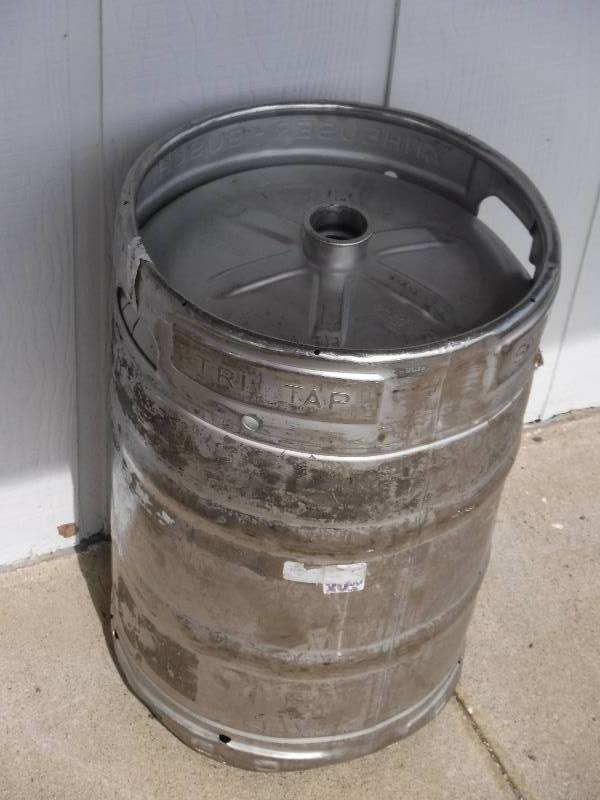 lot 6526 image: Empty Beer Keg