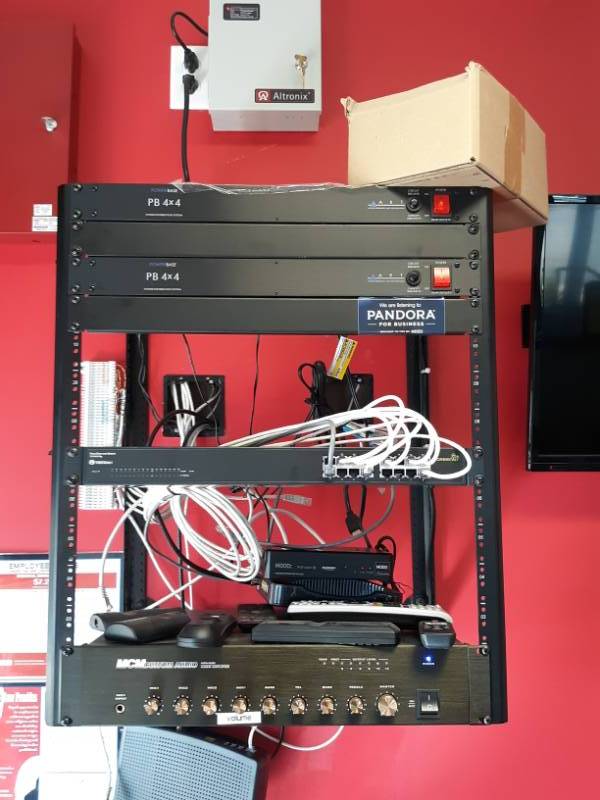 lot 1695 image: Custom Audio System