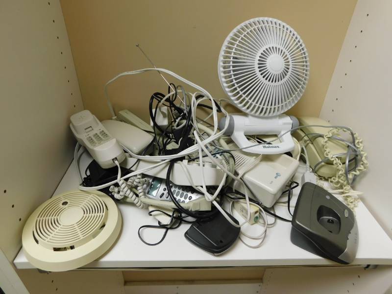 lot 3412 image: Holmes Fan and Assorted LAN Line Phones