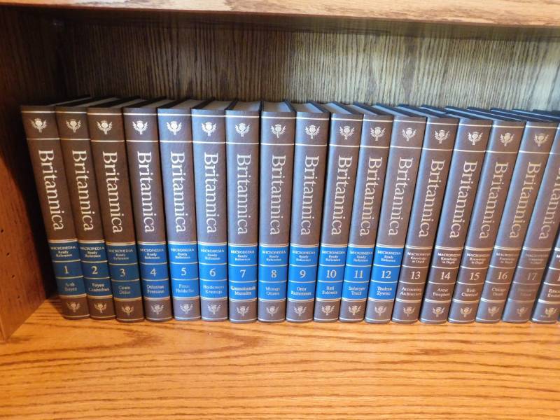 lot 3429 image: Britannica Book Collection
