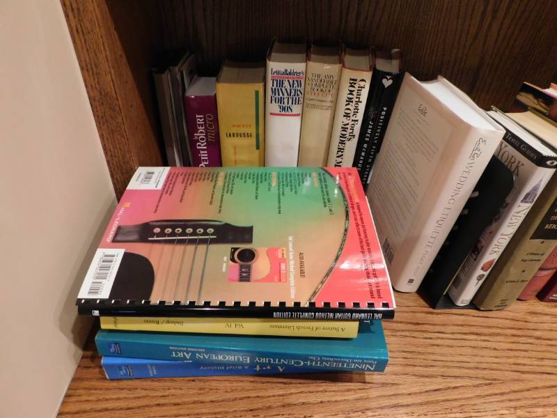 lot 3443 image: Lot of Books