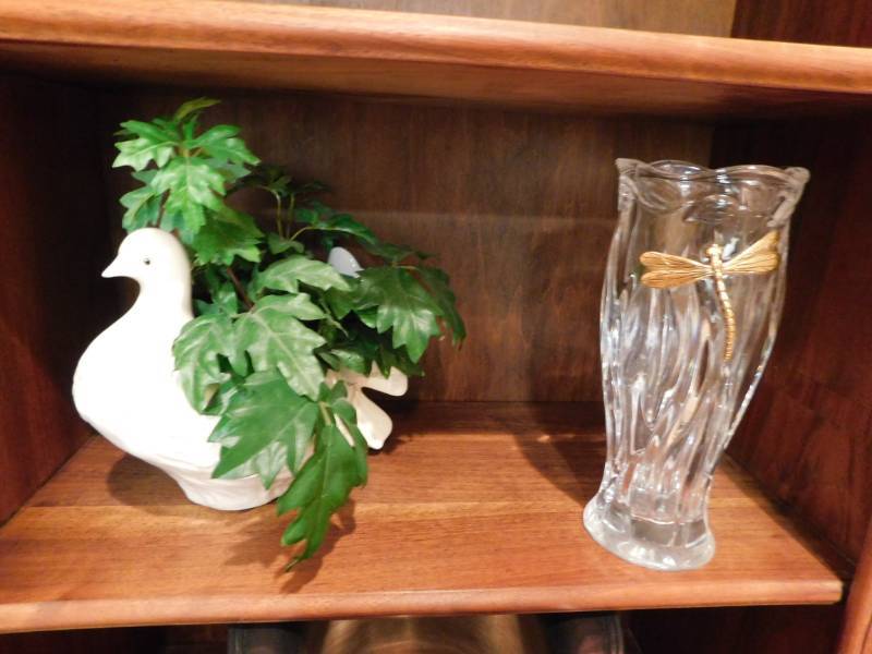 lot 3488 image: Glass Vase, Metal Vase and Metal Fortune Cookies