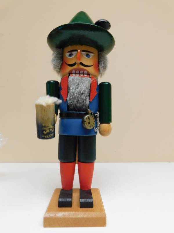 lot 3521 image: Steinback Nutcracker