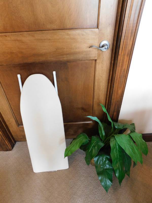 lot 3536 image: Door Ironing Board and Metal Imitation Plant