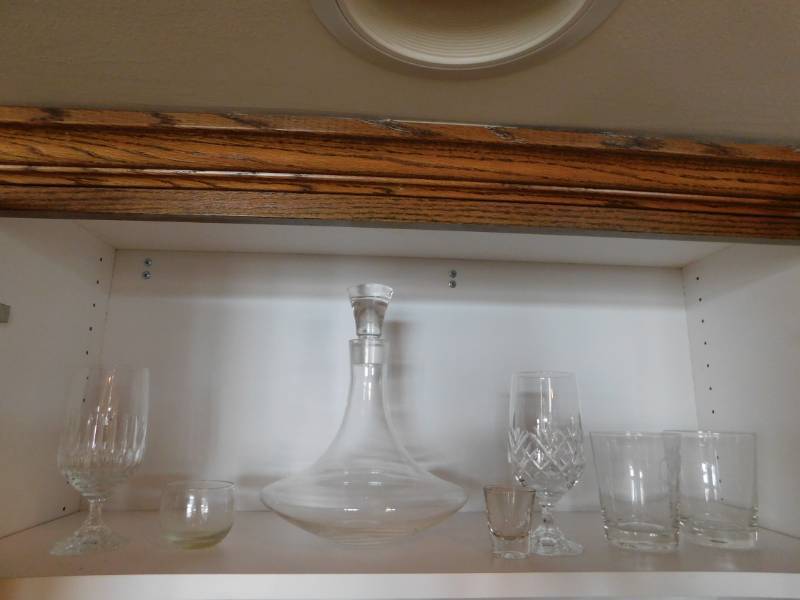 lot 3537 image: Glass Decanter and Glasses