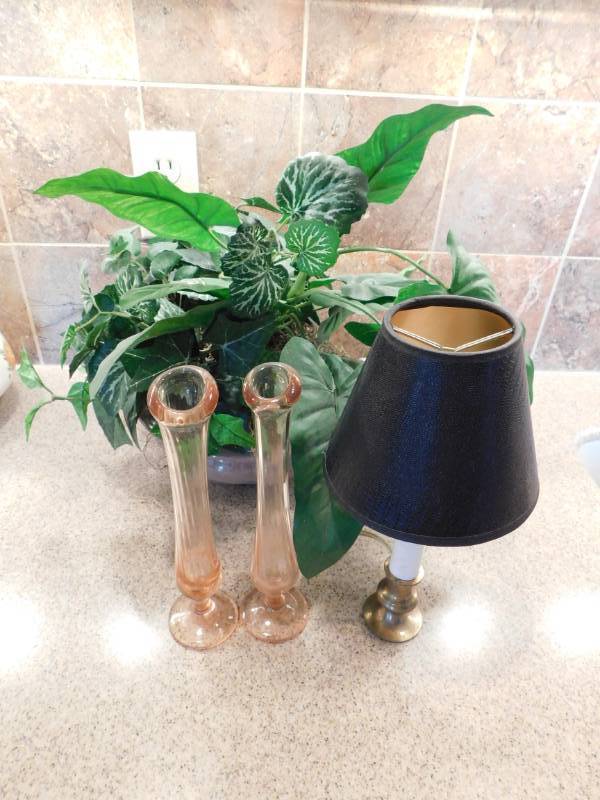 lot 3567 image: 2 Glass Flower Holders, Ceramic Bowl and Electric Lamp