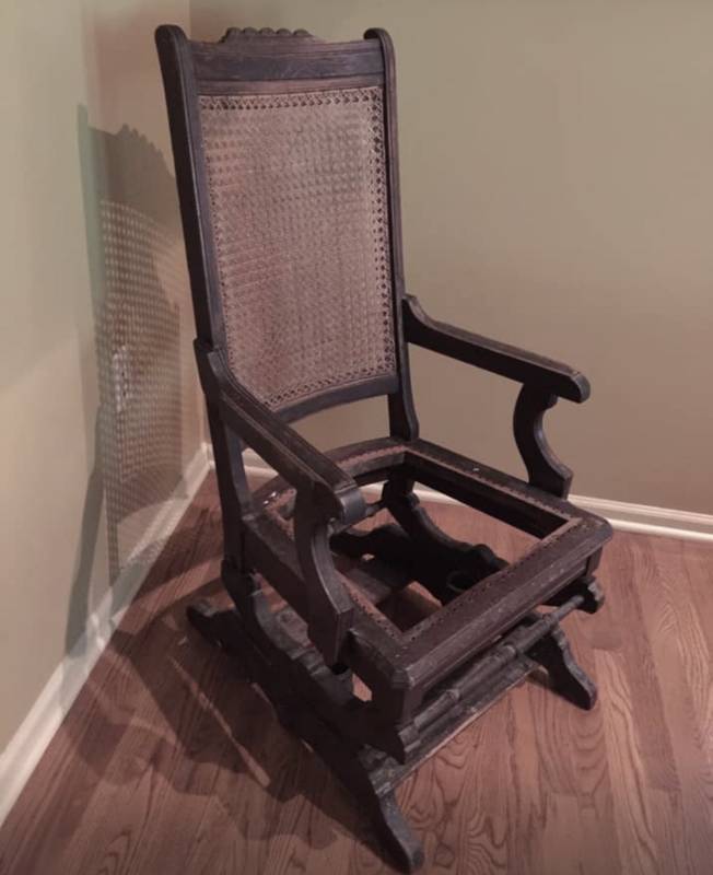 lot 2010 image: Antique Wood and Wicker gliderrocking chair