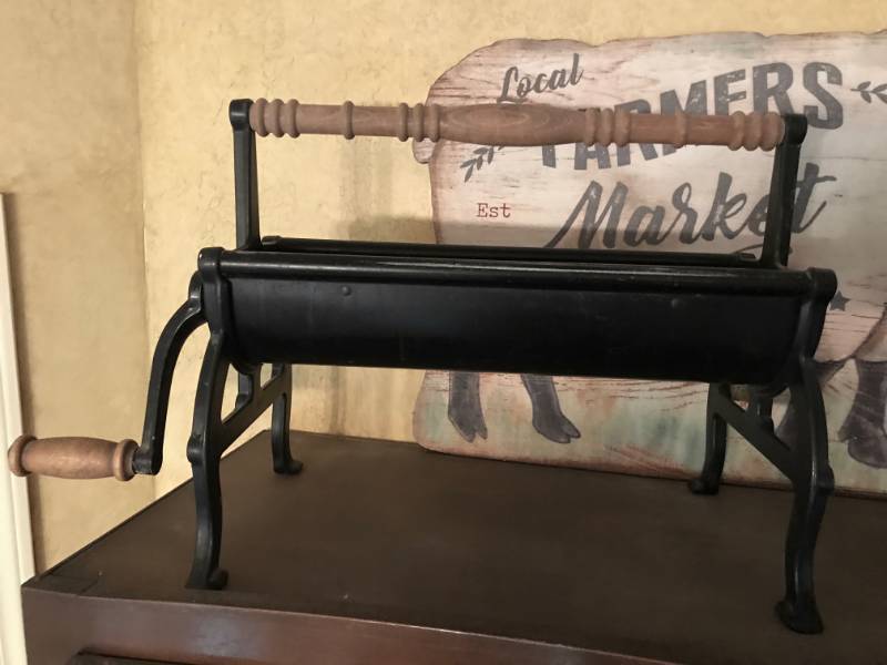 lot 2015 image: Rustic Black Metal Paper Roller