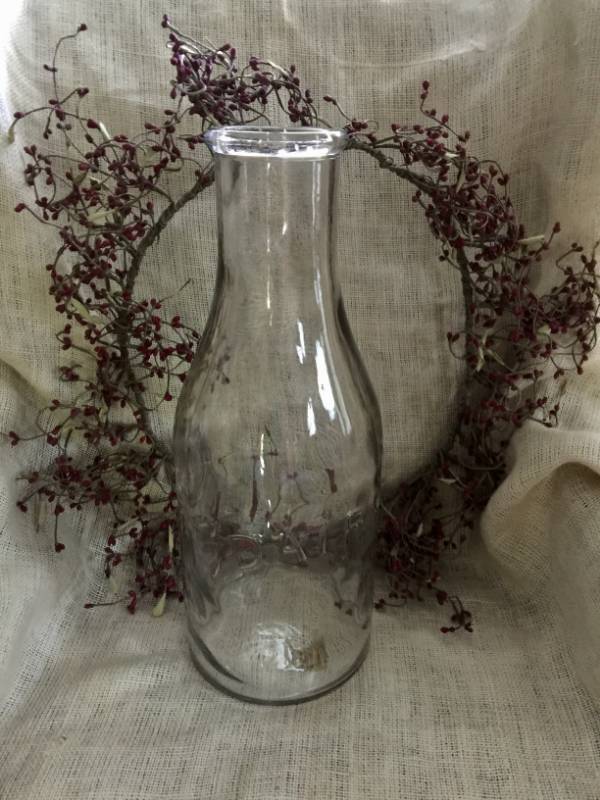 lot 2046 image: Oversized Farmhouse Dairy Milk glass jug with berry wreath