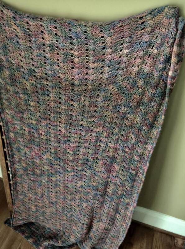 lot 2142 image: Soft Colorful Afghan throw