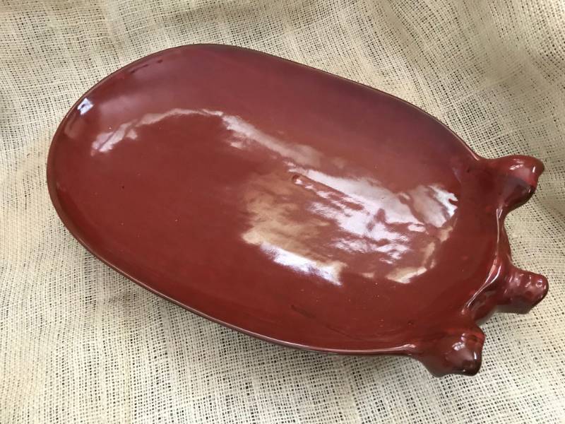 lot 2170 image: Red Pig Ceramic Serving PlatterDish