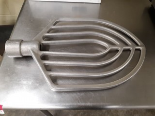 lot 6093 image: 140 QT Beater