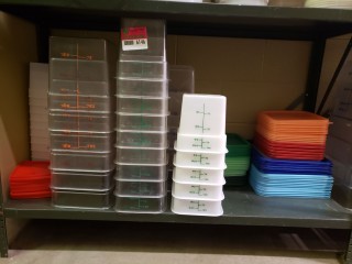 lot 6146 image: Nine 4 QT  Five 3.5 QT  Three 16 QT  Ten 8 QT  Twelve 1.5 QT with an assortment of lids