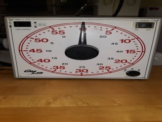 lot 6495 image: Gra Lab Stand-Alone Plug-In 60 Minute Timer, w Built in Outlet Plugs