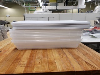 lot 6378 image: Lot of 8 Sterlite Plastic Totes with Lids