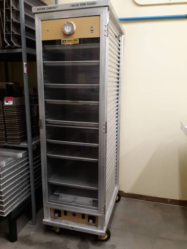 lot 6474 image: Score Cabinent With 9 Pans