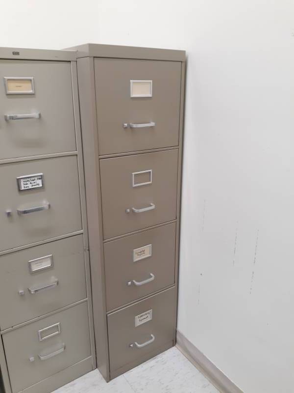 lot 7022 image: (1) 4 Drawer File Cabinent