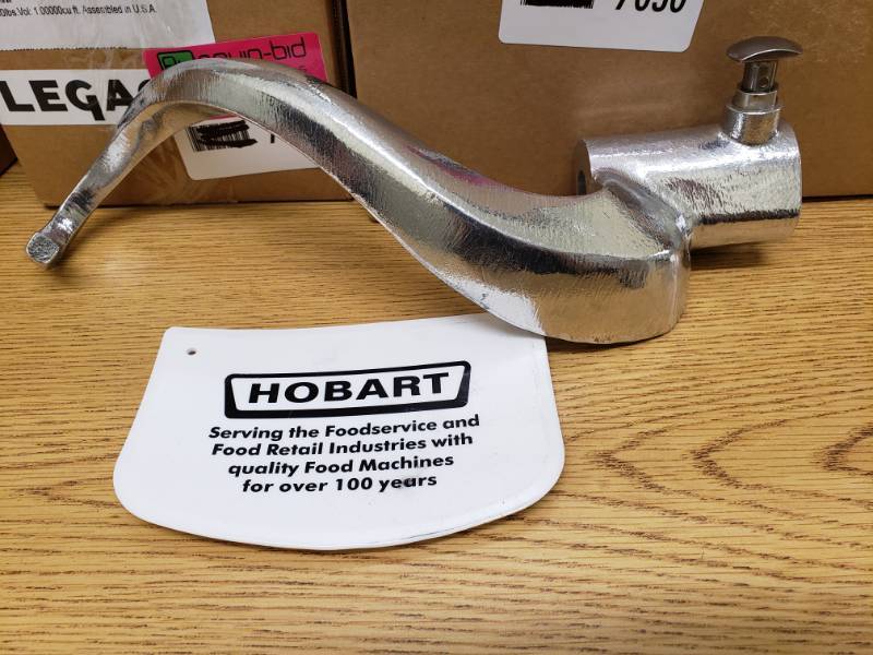 lot 7027 image: Eddough - HL12 12QT Dough Arm Packed