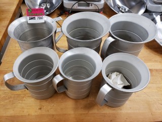 lot 7060 image: Lot of 6 Aluminum Measuring Pitchers