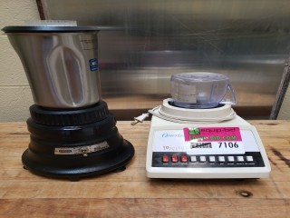 lot 7106 image: Lot of Bar Blender and 10 Speed Blender