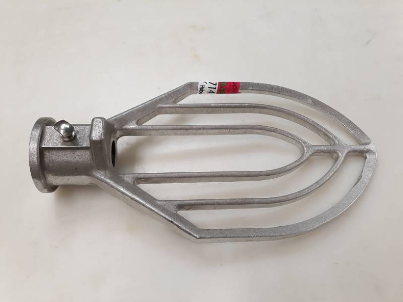 lot 7141 image: 40 Qt Hobart Beater