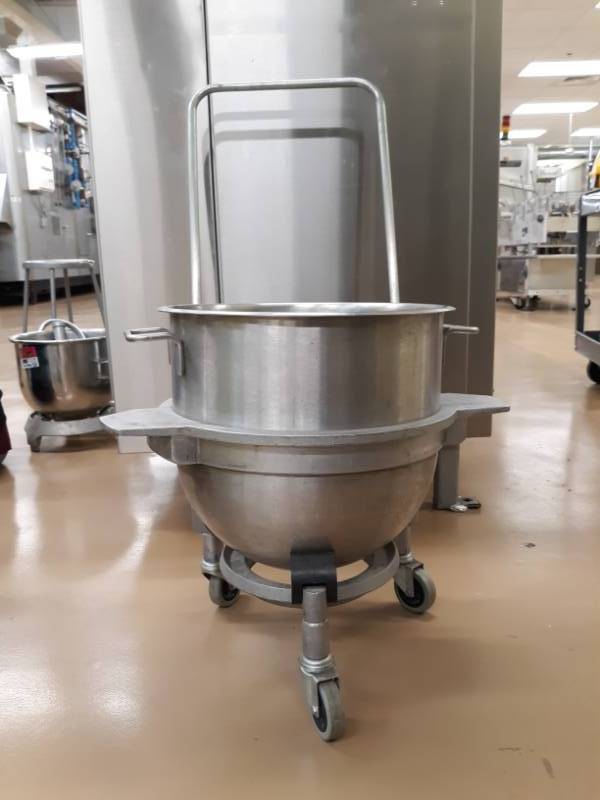 lot 7149 image: Mixing Bowl And Cart Fits Welbilt Varimixer