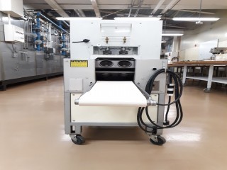 lot 7206 image: Hobart Adamatic Conveyor Depositor