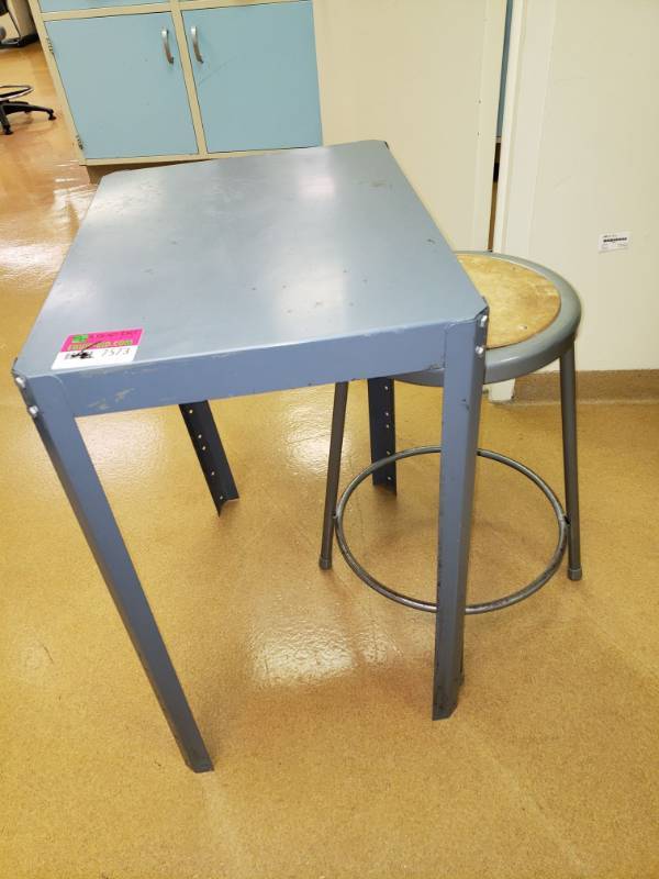 lot 7573 image: Workstation and Stool