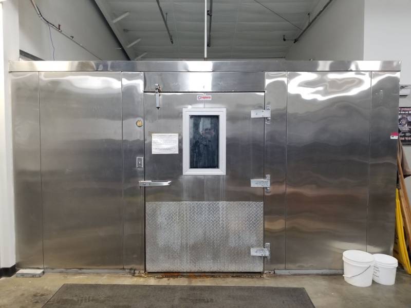 lot 7646 image: Stainless walk in Cooler 14x20