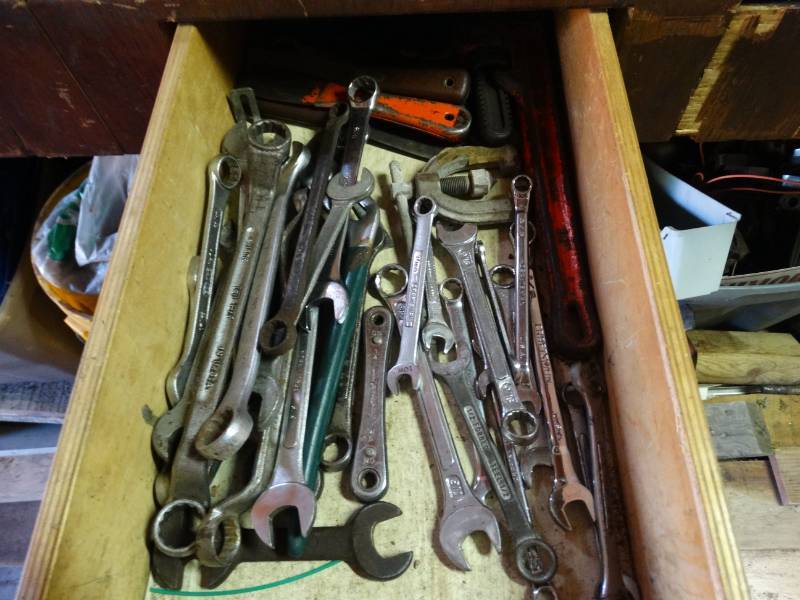 lot 5505 image: Drawer w various hardware tools