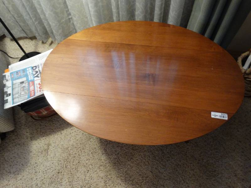 lot 5547 image: Wood drop leaf coffee table & padded stool