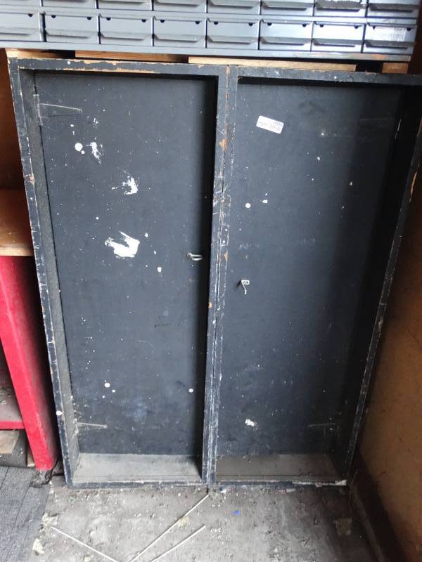 lot 5666 image: Wood storage cabinet