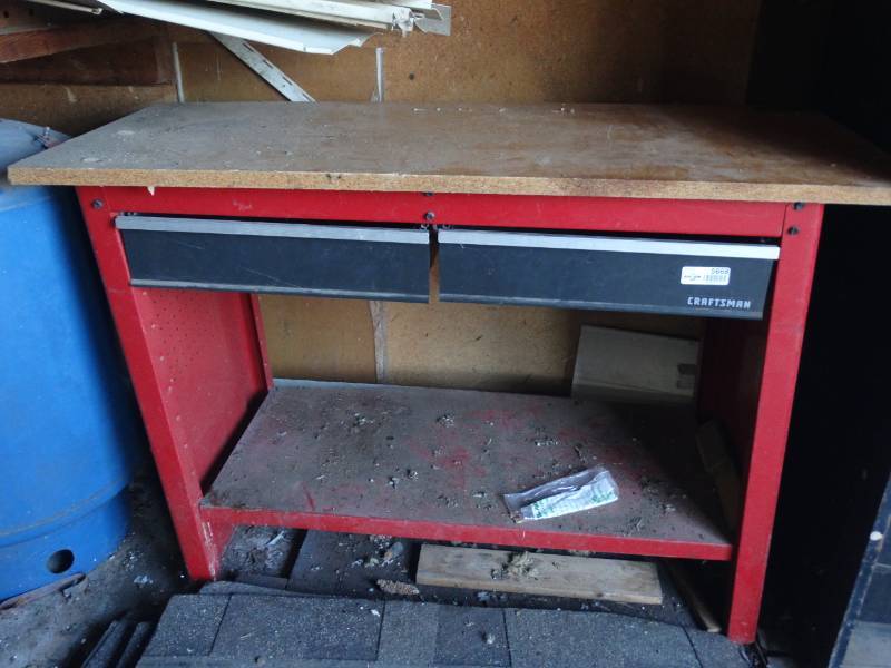 lot 5668 image: Shop table w drawers