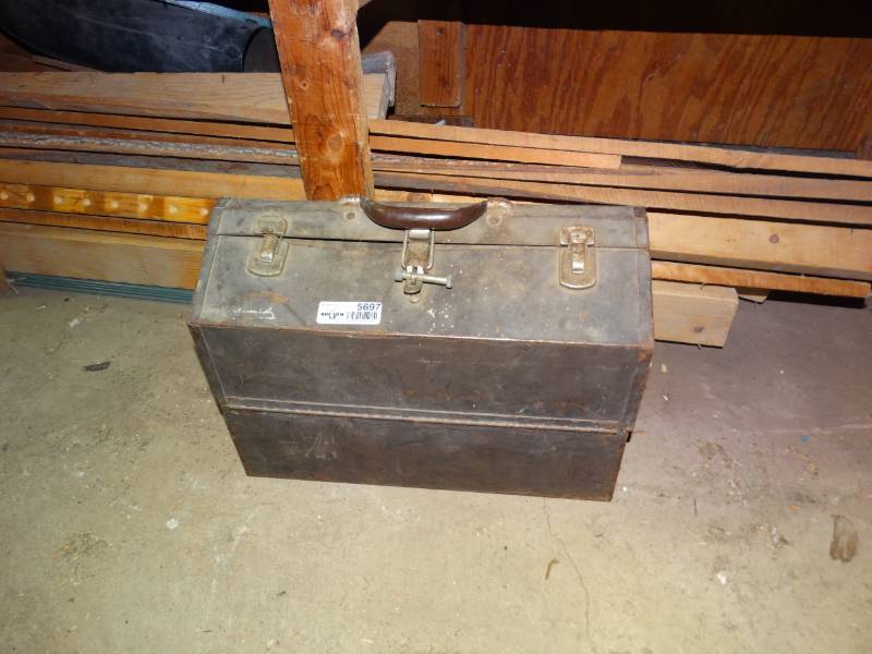 lot 5697 image: Kennedy tool box full of various hardware