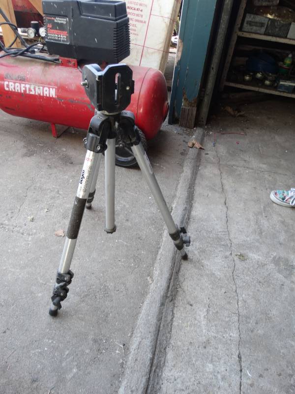 lot 5730 image: Camera tripod